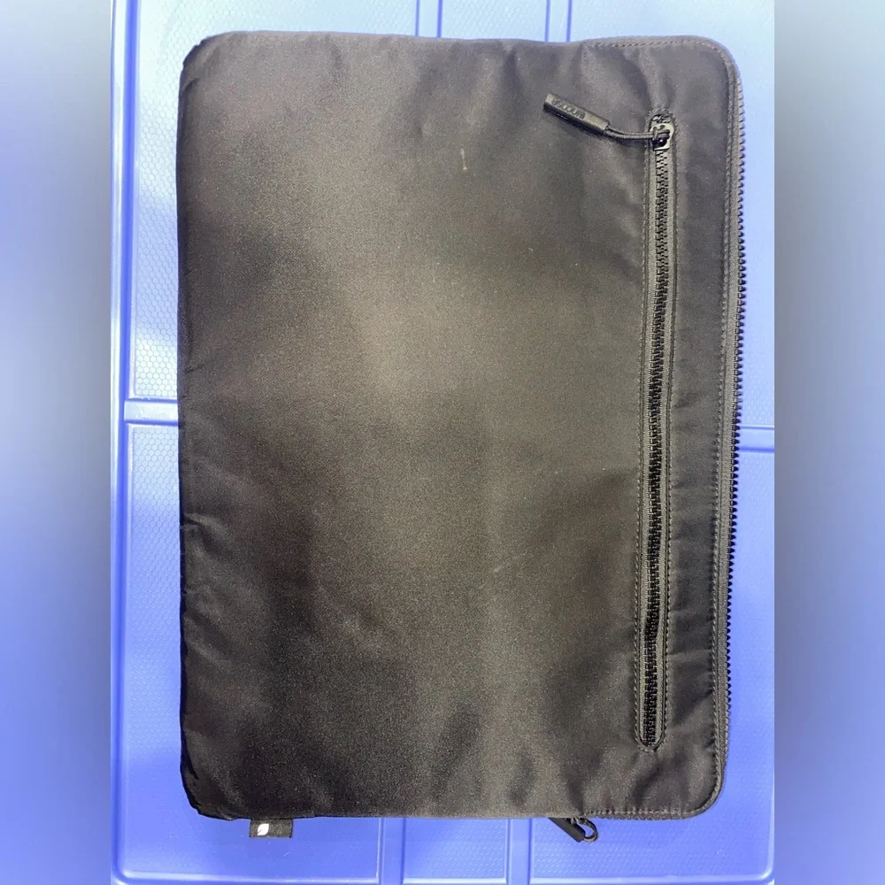 Black Travel Laptop Sleeve Organizer | Nylon Zip Pouch